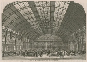 Interieur van de nieuwe Landbouwhal