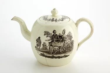 Staffordshire Wedgwood theepot, ca. 1775-85