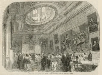 De rechtszaal in de hal van de Barber-Surgeons Company, Monkwell Street, Londen