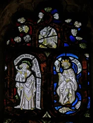 Raam Ew met de Boom van Jesse figuren met de stier van St. Lucas