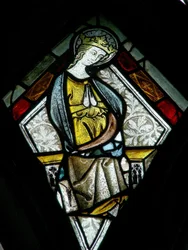 Raam s6 met de Maagd Maria bij de Kroning van de Maagd