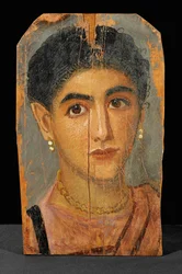 Portret van een jonge vrouw van de begraafplaats in Fayum ...
