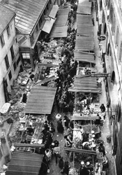 De pittoreske markt in Passage Berryer, Parijs, 1931