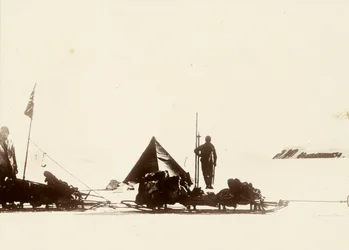 Het verste zuiden: 85° 17’ zuiderbreedte, Nationale Antarctische Expeditie. Uit het album van Sir Ernest Henry Shackleton getiteld 