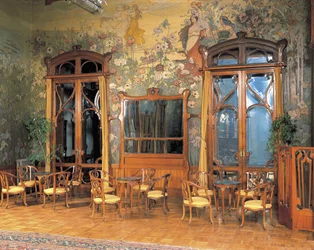 Interieurs van de hal van een groot hotel, Villa Igea, Palermo, Sicilië, Italië