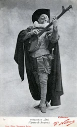 Constant Poppy alias Coquelin aîné (1841 - 1909) gefotografeerd in het kostuum van Cyrano de Bergerac (foto)