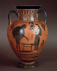 Etruskische beschaving: terracotta hydria die Thetis toont die wapens overhandigt aan zijn zoon Achilles, 550-500 v.Chr. Uit Cerveteri, Italië