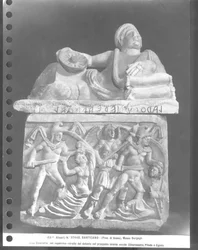 Orestes doodt Clytemnestra en Pylades doodt Egisthe, Cinerair Urn