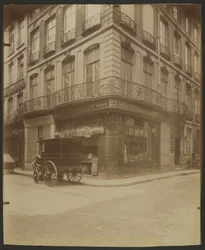 54 Rue Saint-Honoré en 1 Rue des Prouvaires, (1° Arr.)