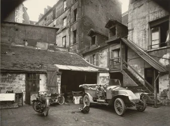 Binnenplaats, Rue de Valence