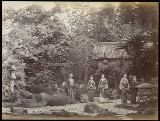 Een Japanse tuin bij Harra