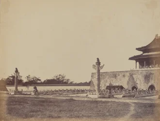 Ingang van het Winterpaleis, Peking, 29 oktober 1860, 1860