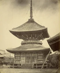 Pagode met één verdieping, Hachiman-schrijn, Kamakura