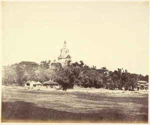 [De Grote Pagode in het Keizerlijk Winterpaleis, Peking].