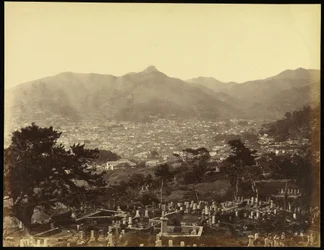 Uitzicht op Nagasaki vanaf de Battery Hill