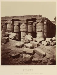 Zuilen van de hypostyle zaal, gezien vanuit het noorden. [Karnak, Thebe]