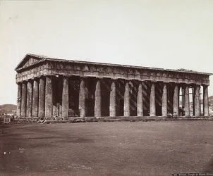 De Tempel van Theseus op de Akropolis van Athene
