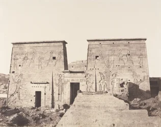 Ile de Fileh Philæ, Premier Pylône - Vue Prise de la Plate-Forme, 1851-52, gedrukt 1853-54
