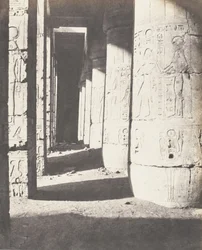 Médinet-Abou Thebe, latere constructies - Tweede hof - Ga..., 1851-52, gedrukt 1853-54