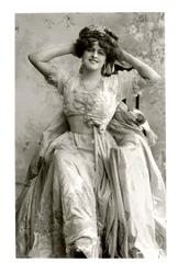 Marie Studholme 1875-1930, Engelse actrice, 1900s