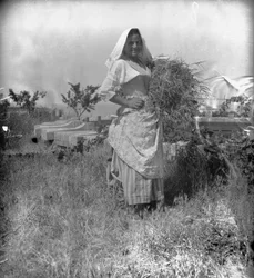 Portret van boer, Abruzzo, Italië, c.1900