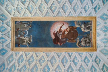 Kamer van de Zon en de Maan (Camera del Sole e della Luna): de wagens van de Zon en de Maan bestuurd door Diana en Apollo