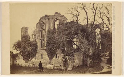 Kenilworth Castle - Banketzaal, vanaf Caesar