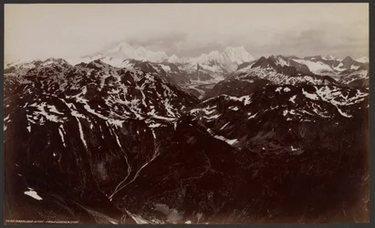 Oberland Bergen vanuit Leichenstad