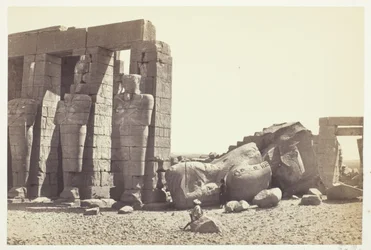 Osiride Zuilen en Grote Gevallen Kolossus, ca. 1857, gedrukt 1862