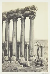 De grote pilaren en kleinere tempel, Baalbek, 1857