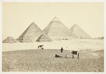 De piramides van El Geezeh, vanuit het zuidwesten