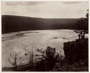 Hells Half Acre, Prismatische Bronnen, c. late 1880s