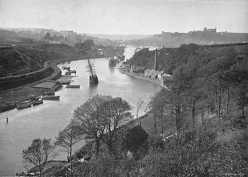 Whitby, vanaf Larpool, c1896