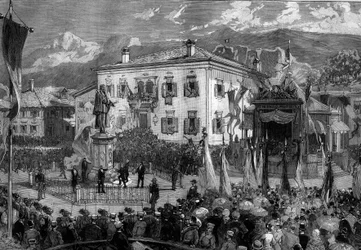 Inhuldiging van het standbeeld van Titiaan (Tiziano Vecellio genaamd) (1485-1576) in Pieve di Cadore, Italië, 5 september