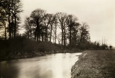 Kelmscott Manor: De Theems bij het landhuis, 1896