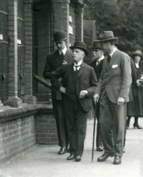De Koning van Italië, Victor Emmanuel III, bezoekt London Zoo