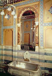 De badkamer van La Paiva in het Hotel de Paiva