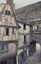 Laval, Porte Beucheresse en oude huizen