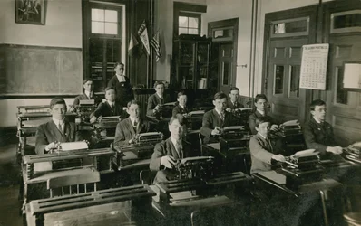 Typeles. Ansichtkaart verzonden in 1913