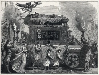 Een rouwtank die het lichaam van Voltaire draagt