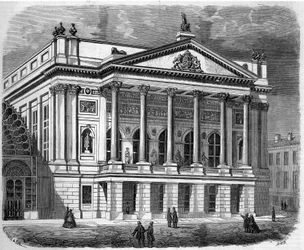 Architectuur: uitzicht op de gevel van het Italiaanse theater in Londen (Engeland) in 1858. Gravure in 