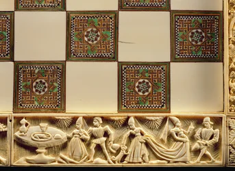 Rand van een schaakbord die het hofleven afbeeldt, 1415