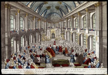 Ceremonie van de huwelijkszegen gegeven in de kapel van Versailles op 16 mei 1770 door Louis Auguste, dauphin van Frankrijk (Lodewijk XVI), en Marie Antoinette van Oostenrijk - gravure