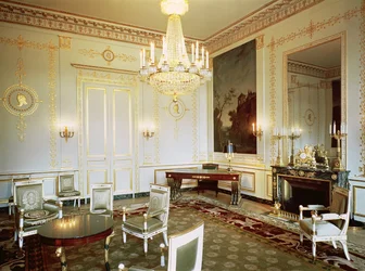 Interieur van de Salon Vert in het appartement van Prins Eugène de Beauharnais