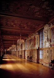 Interieur van de galerij François I in Fontainebleau