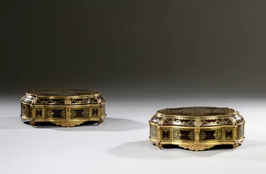 Paar Louis XIV kistjes, c.1700-15