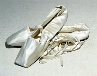 Gesigneerde balletschoenen van Maria Taglioni