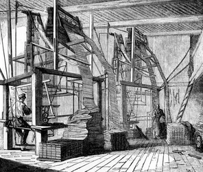 Zijdewerkers in een werkplaats in Lyon met een Jacquard weefgetouw, ca. 1880