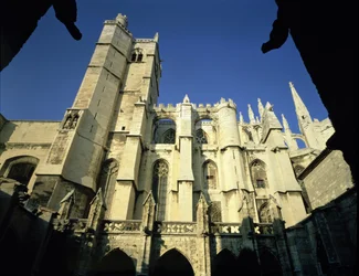 St. Just Kathedraal vanuit het zuiden, begonnen 1272