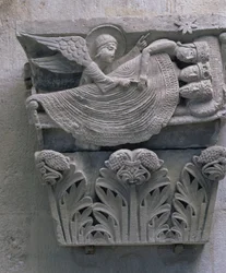 De Droom van de Drie Koningen, originele kapiteel uit het kathedraal schip